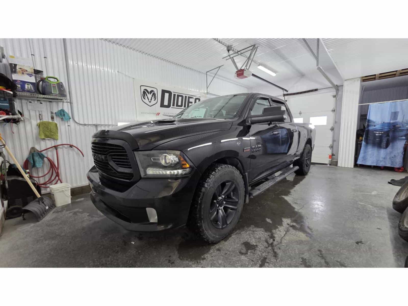2018 RAM 1500 Sport - Image 1