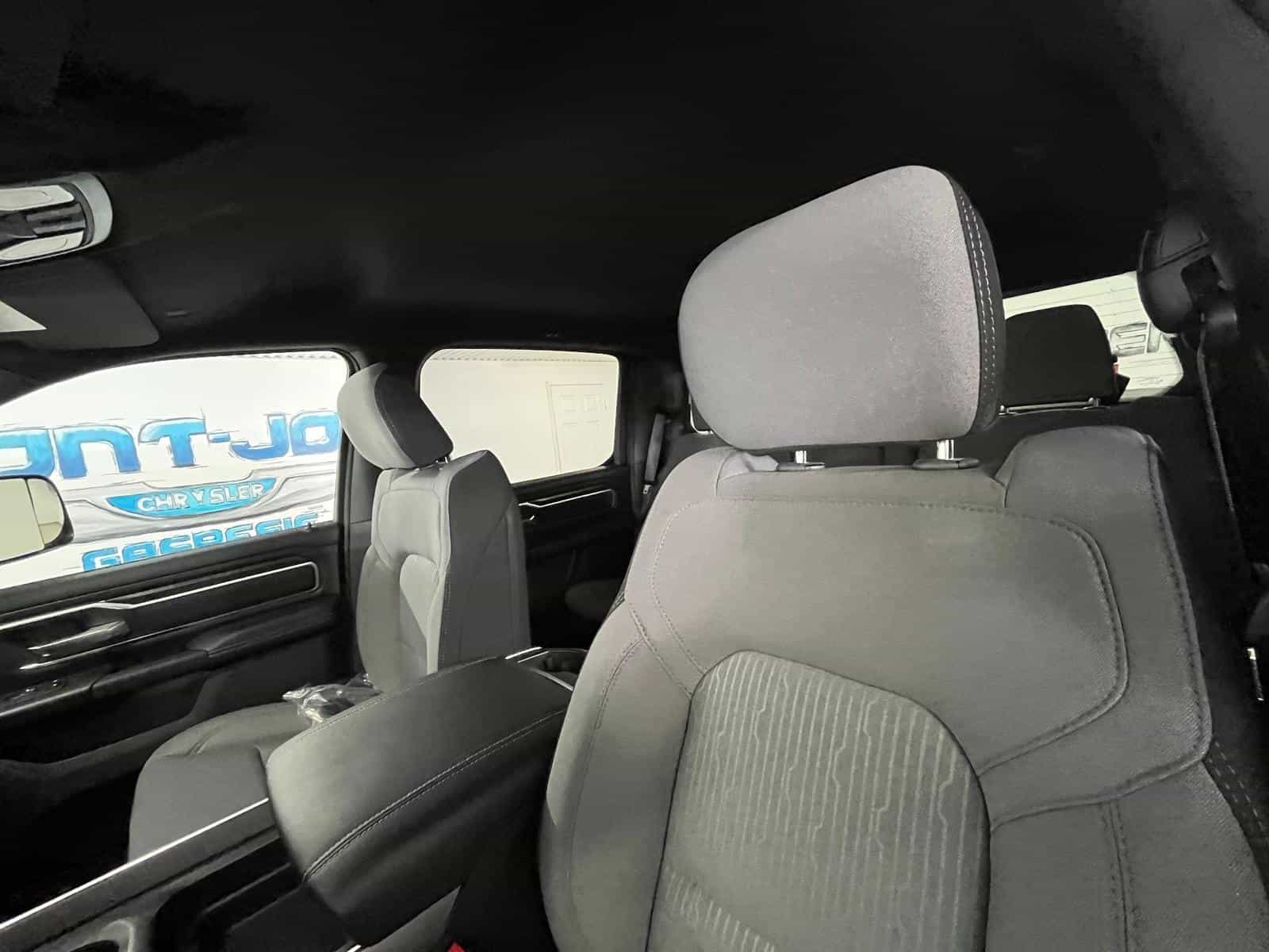 2024 RAM 1500 Big Horn - Image 11