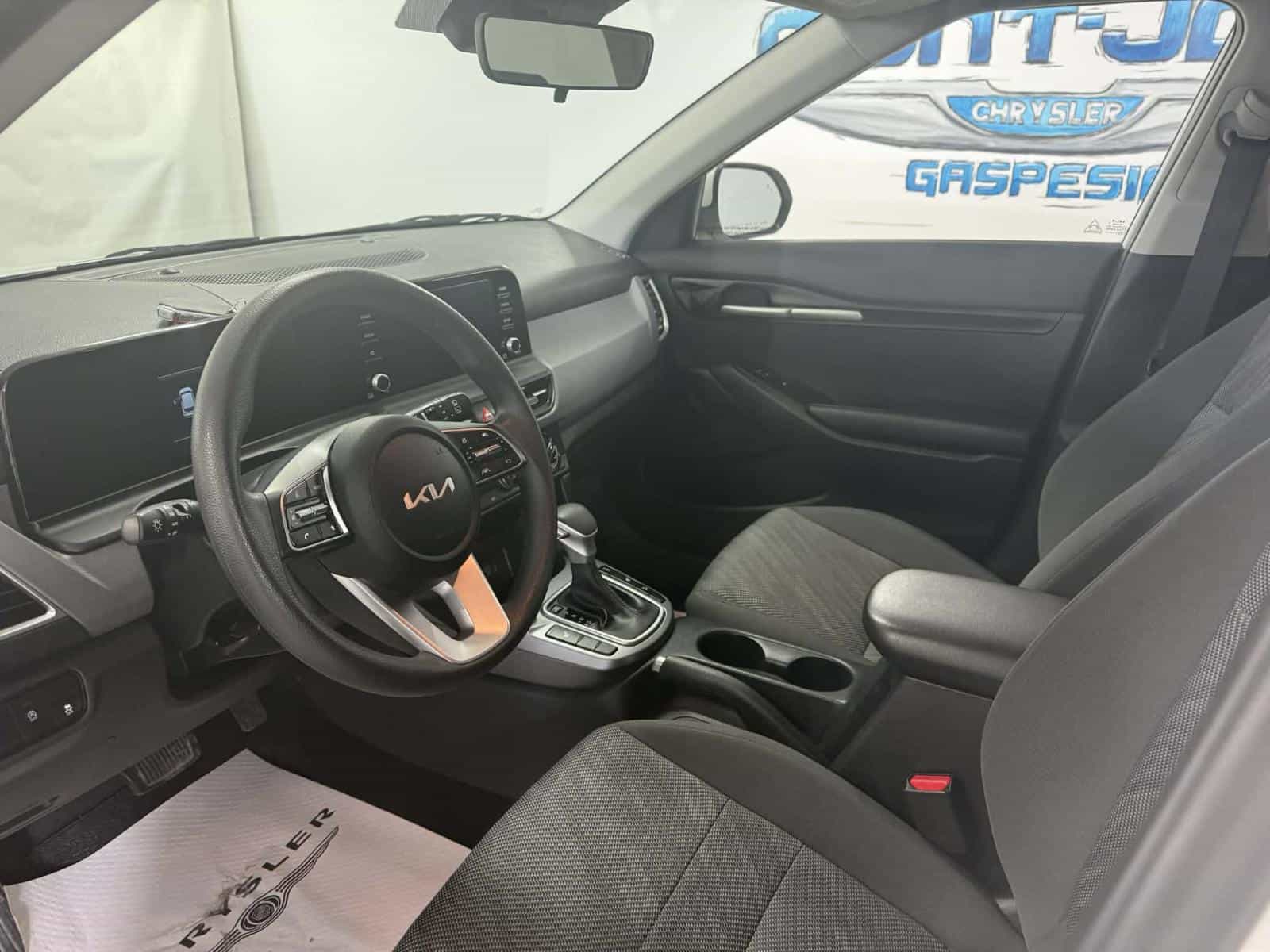 2024 Kia SELTOS LX LX - Image 13