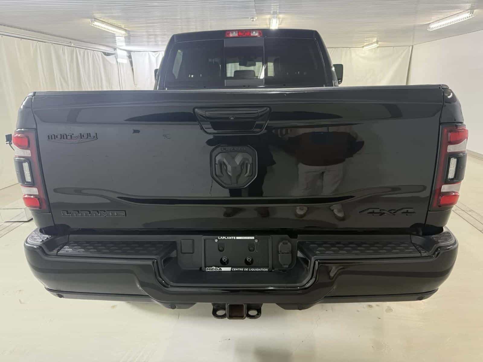 2022 RAM 2500 Laramie - Image 4