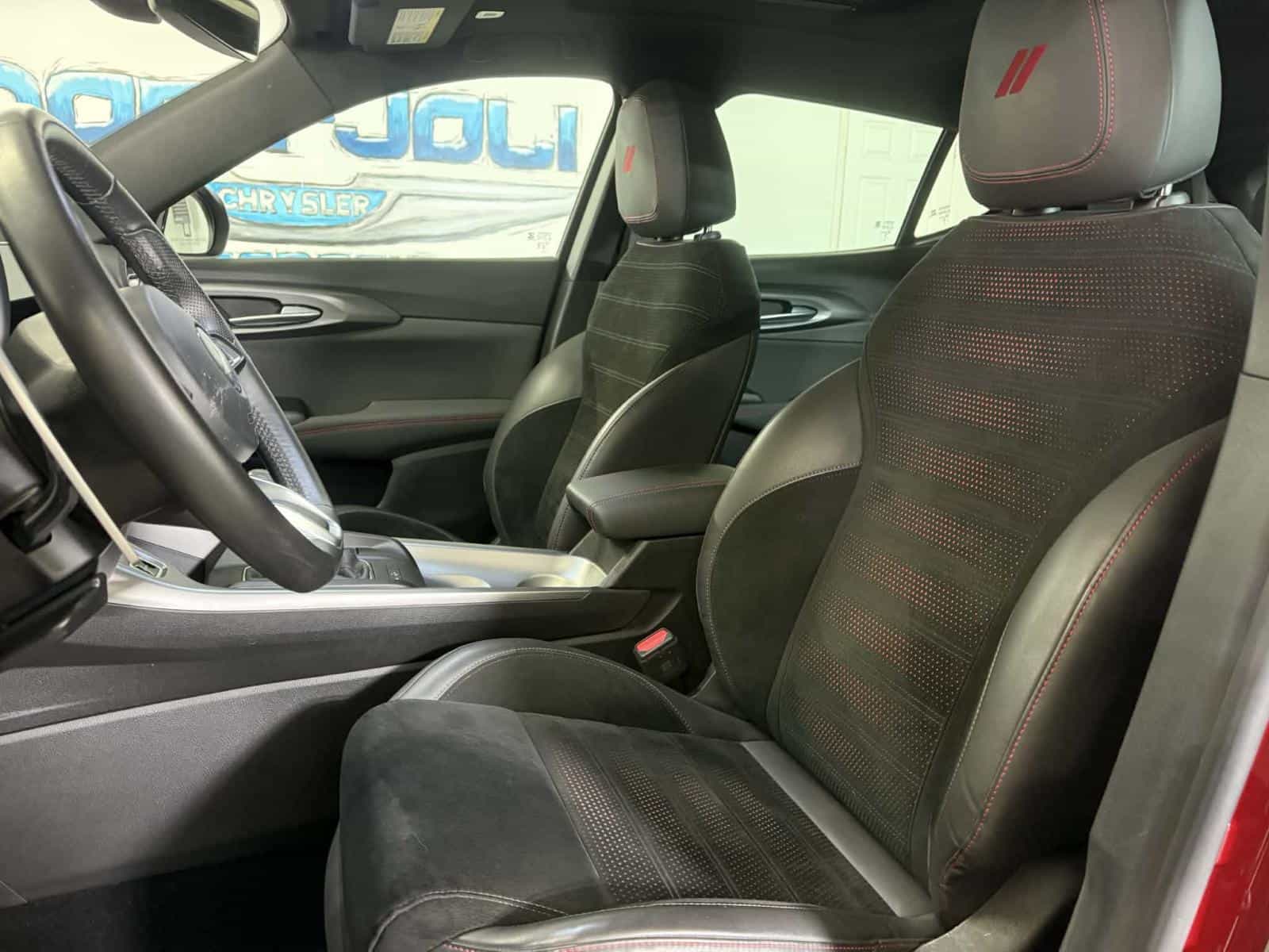 2024 Dodge Hornet R/T Plus PHEV - Image 14