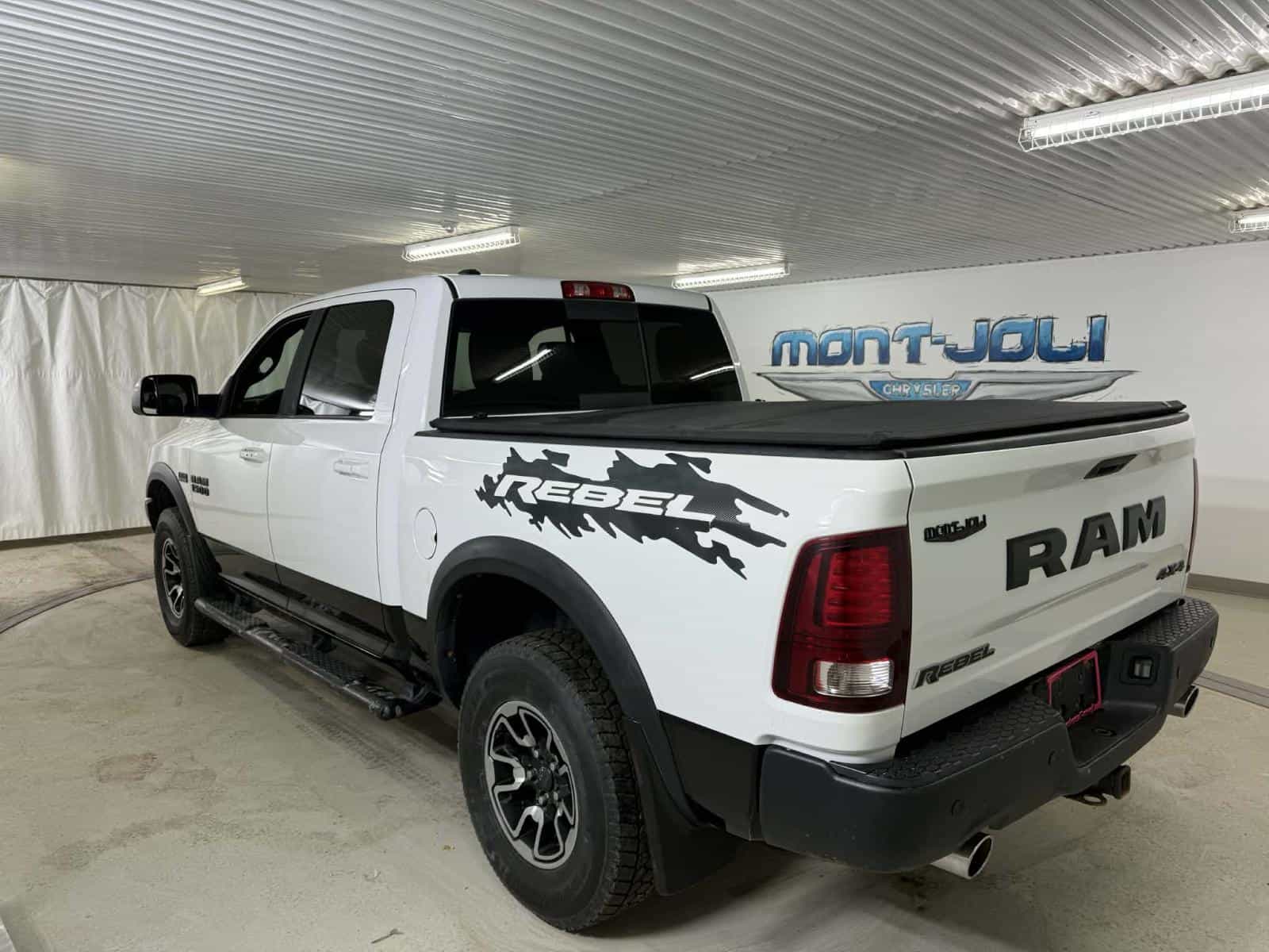 2016 RAM 1500 REBEL Rebel - Image 3