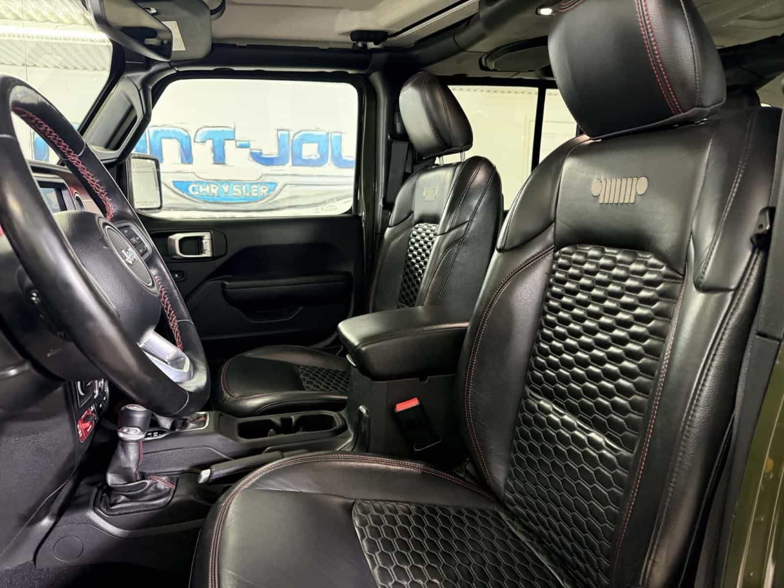 2021 Jeep Wrangler Unlimited Rubicon - Image 13