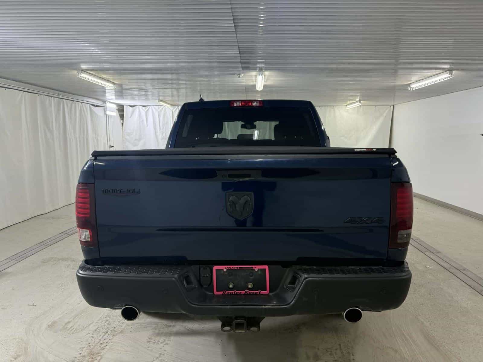2021 RAM 1500 CLASSIC SLT Warlock - Image 4