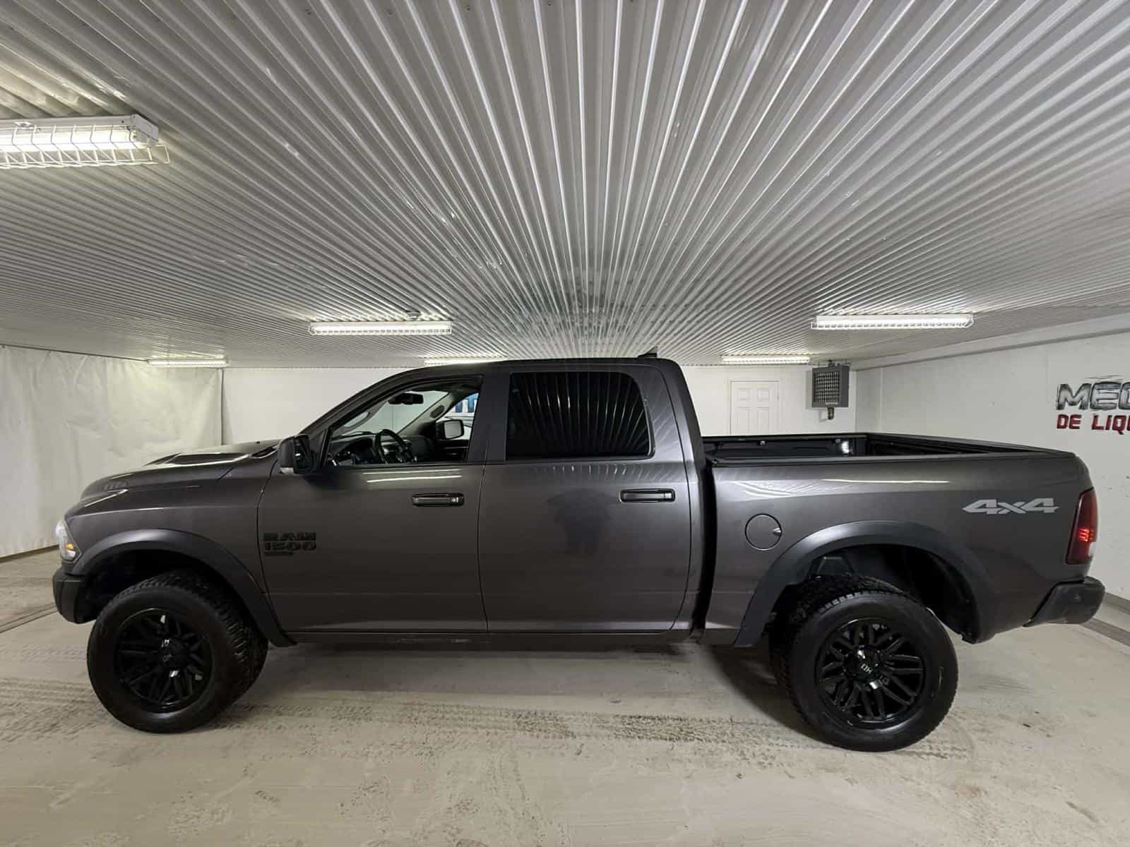 2019 RAM 1500 Warlock - Image 2