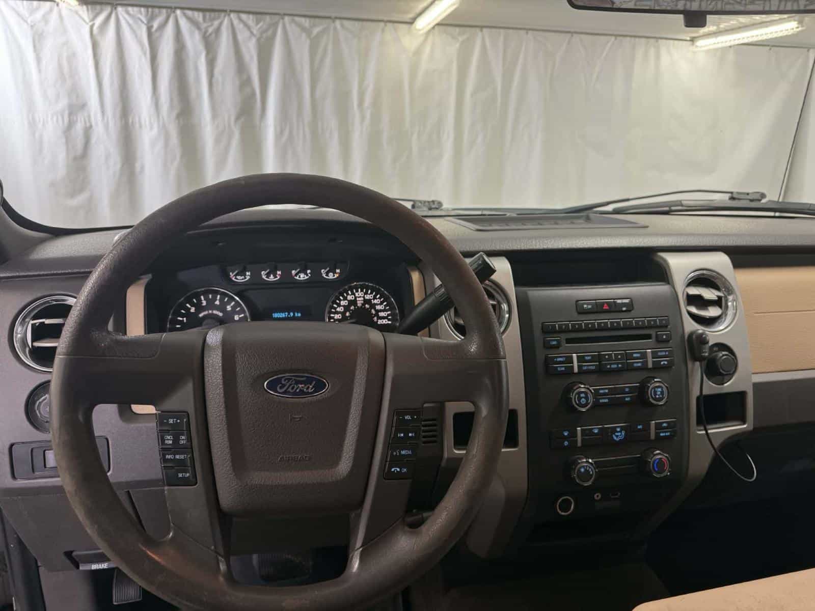 2012 Ford F150 F-150 XLT - Image 11