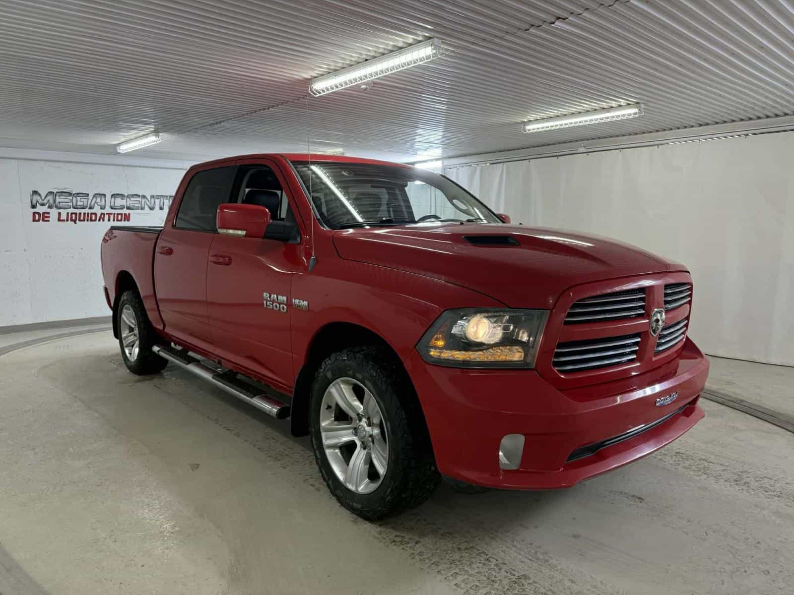 2013 RAM 1500 Sport Sport - Image 7