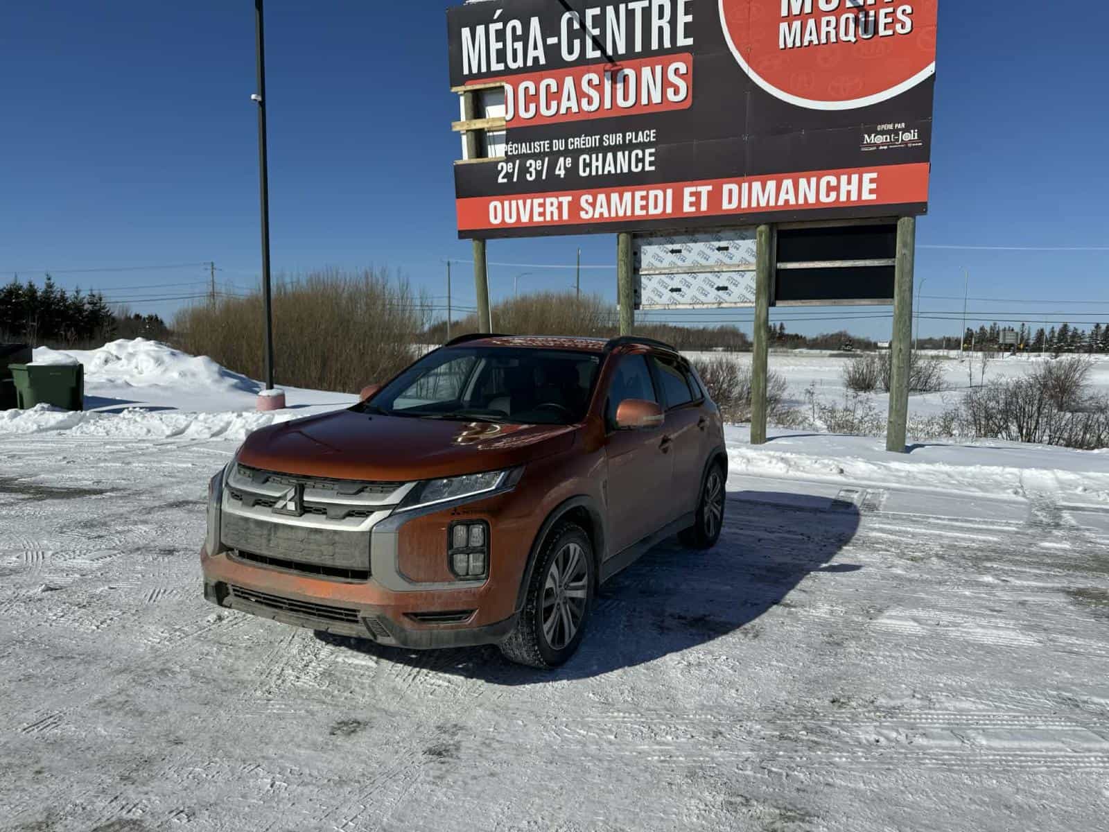 2022 Mitsubishi RVR SEL - Image 1