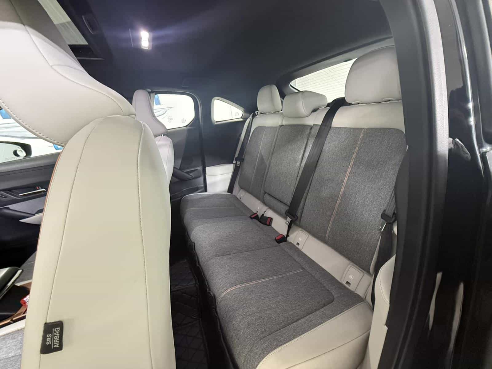 2022 Mazda MX-30 GT - Image 9