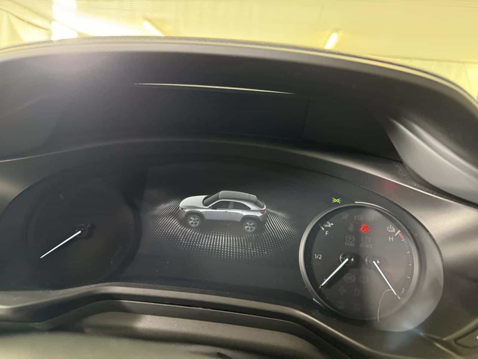 2022 Mazda MX-30 GT - Image 14