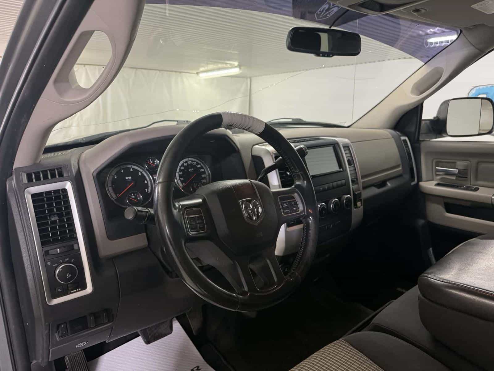 2012 RAM 2500 SLT - Image 12